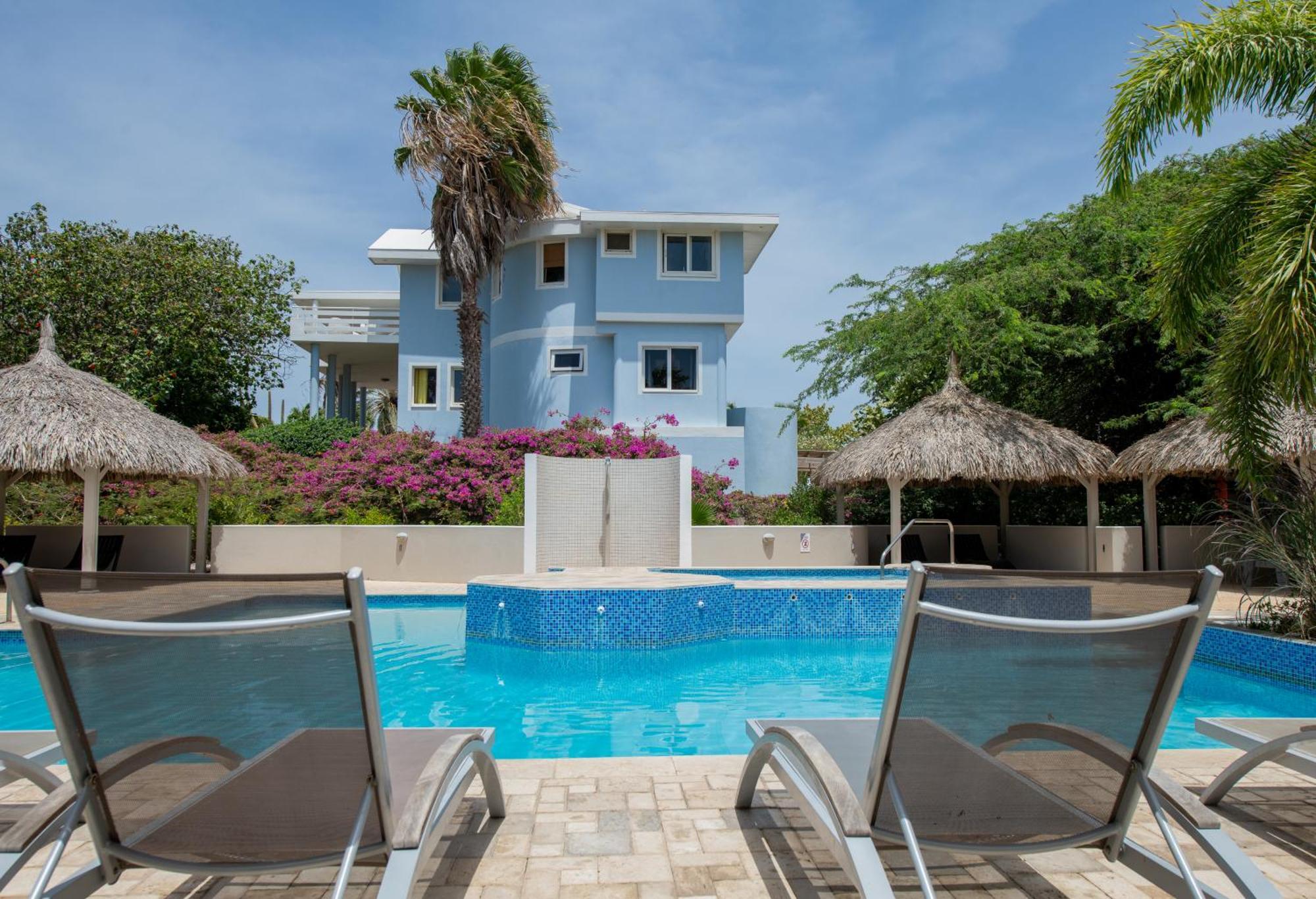 Villa At Secured Gated Resort Near Mambo Beach! Willemstad Exteriör bild